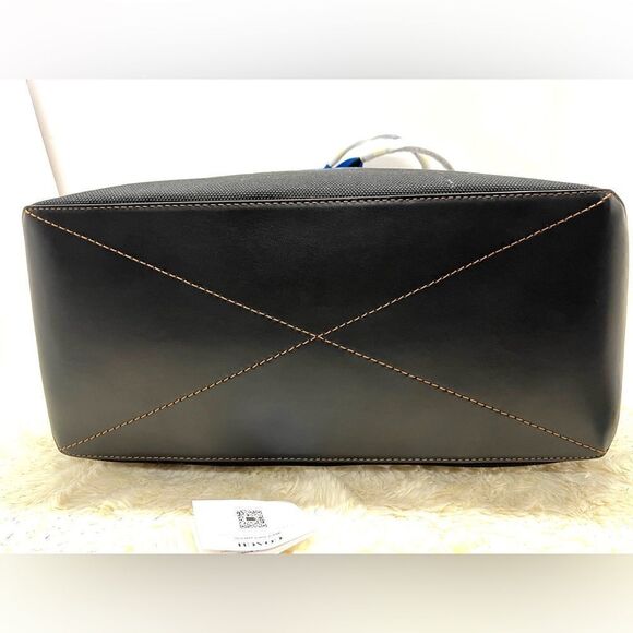 🆕🔥NWT! Coach Tote Handbag 38 Ski Graphic Canvas XL Msrp:$328.00 - Picture 7 of 9